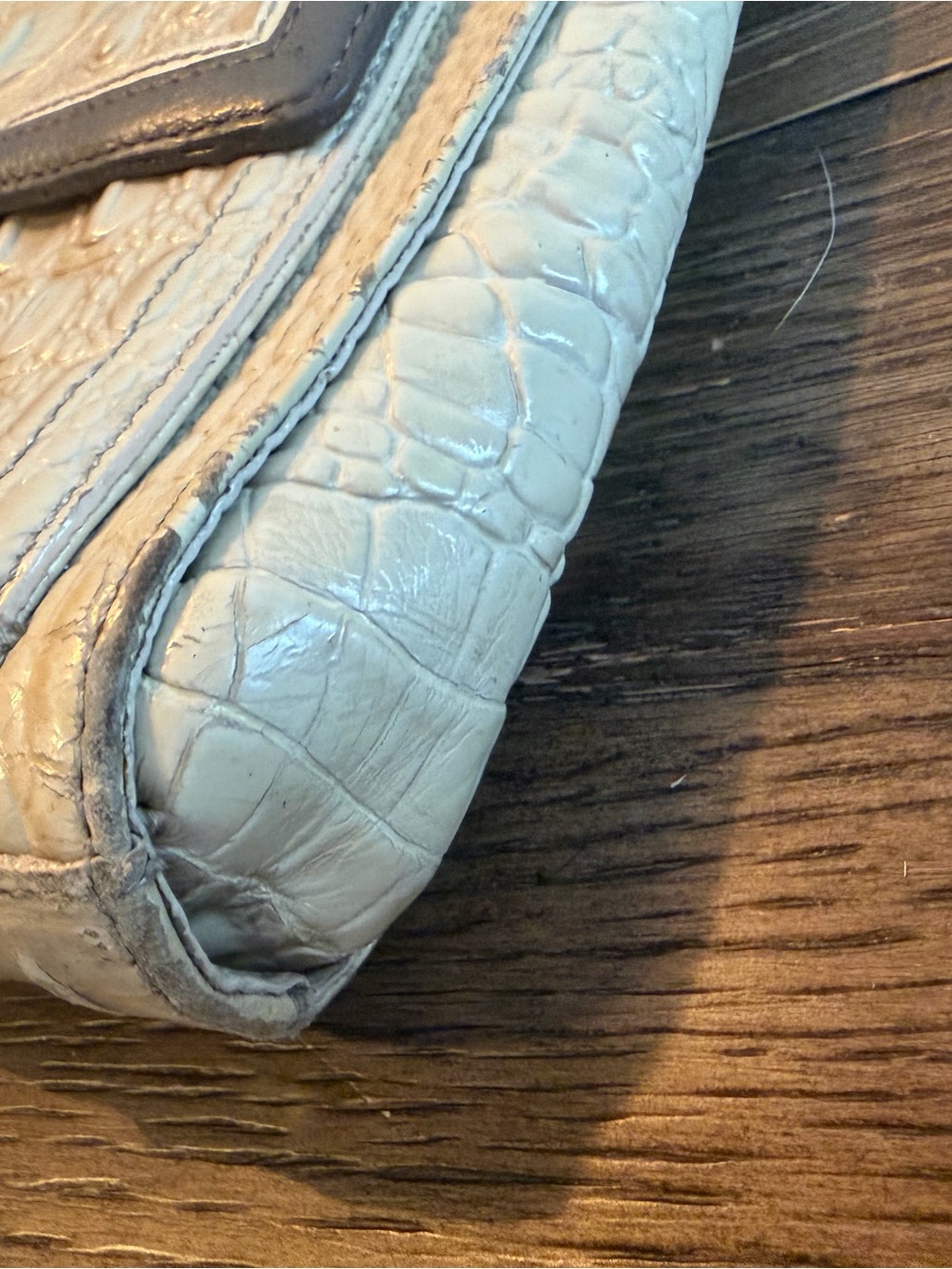 Brahmin Crocodile-Embossed Leather Crossbody Bag - Picture 4 of 6